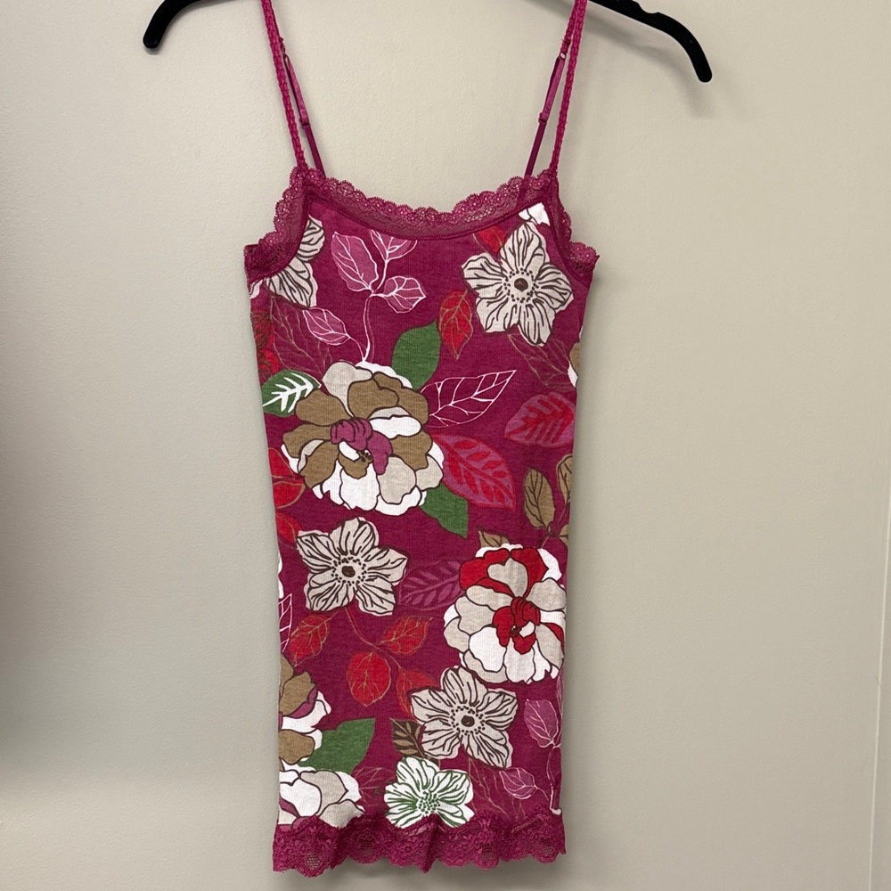 American Eagle Outfitters women's size XS camisole plum floral adj. straps lace
